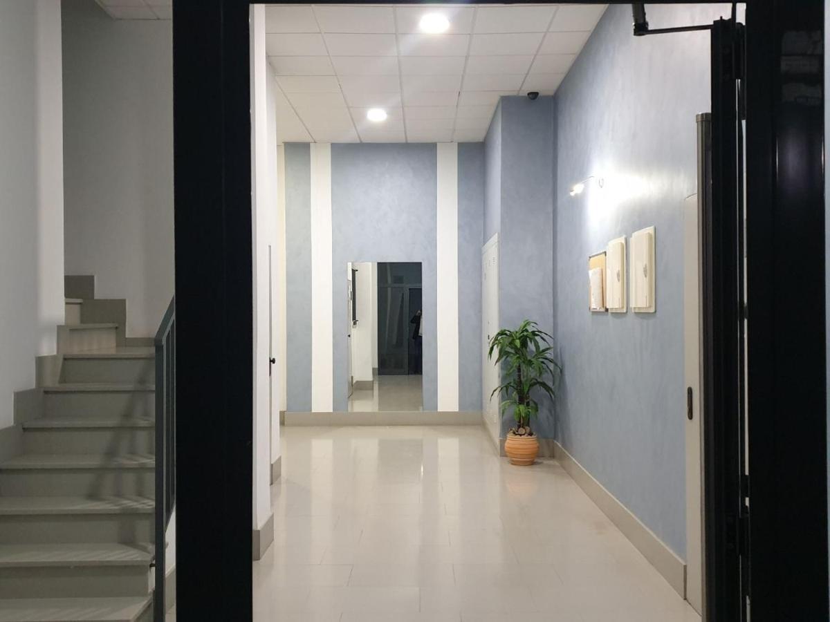 Apartamento Residencial Carmen オロペサ・デル・マール エクステリア 写真