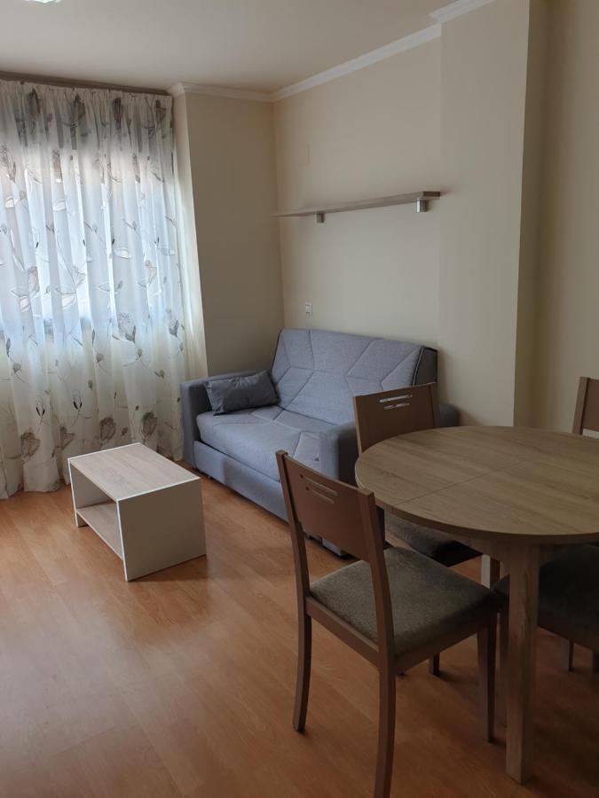 Apartamento Residencial Carmen オロペサ・デル・マール エクステリア 写真