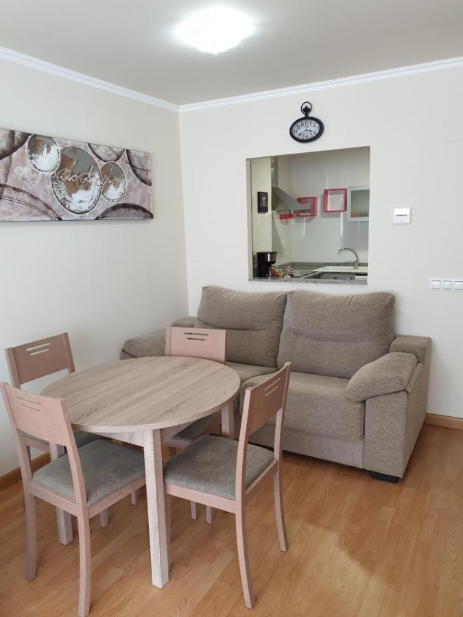 Apartamento Residencial Carmen オロペサ・デル・マール エクステリア 写真